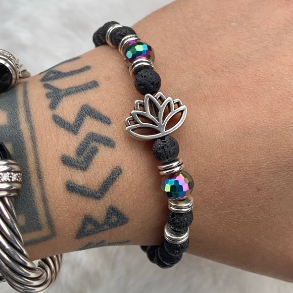 🔴 black lava & rainbow crystal + lotus flower - Picture 4 of 10